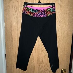 SO Authentic American Heritage~Black Leggings with Animal Print Waistband~M